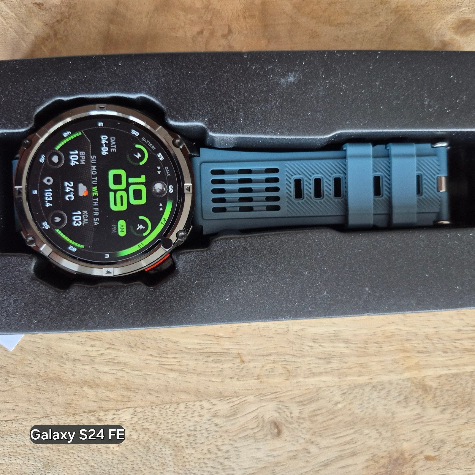 smartwatch nieuw met gps, .....valpreventie,slaap, wandelen, Ophalen of Verzenden, GPS, Nieuw, Android
