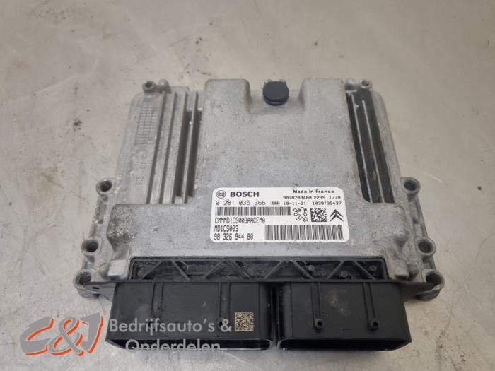 Computer Motormanagement van een Opel Vivaro, Gebruikt, -, -, Opel