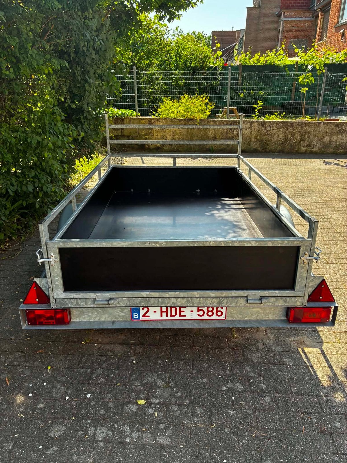 Aanhangwagen tot 750 kg, Ophalen, Zo goed als nieuw