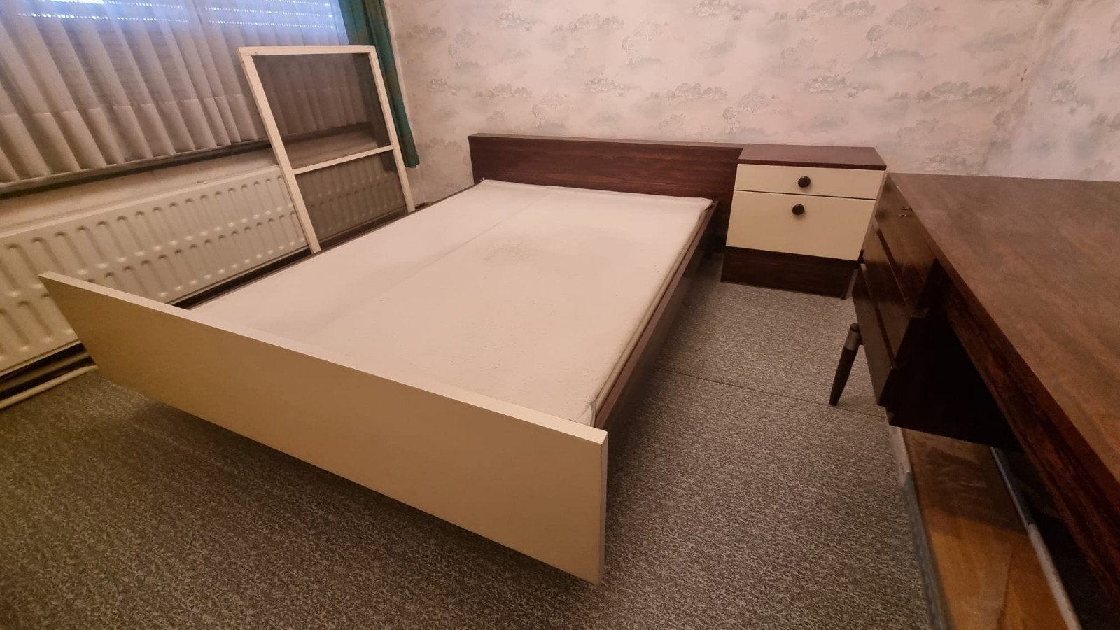 Chambre vintage au début des années 70, Enlèvement, Utilisé, Deux personnes