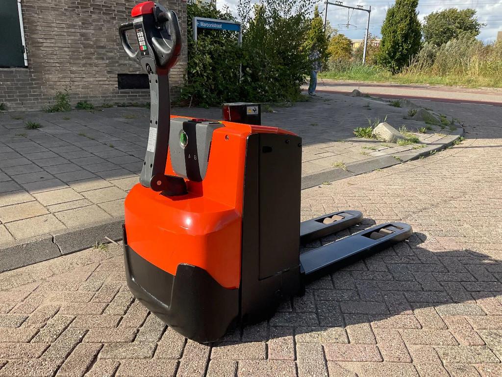 Cesab S208L 2000KG 65CM STAPELAAR / HEFTRUCK, Zakelijke goederen, Machines en Bouw | Heftrucks en Intern transport, Elektrisch