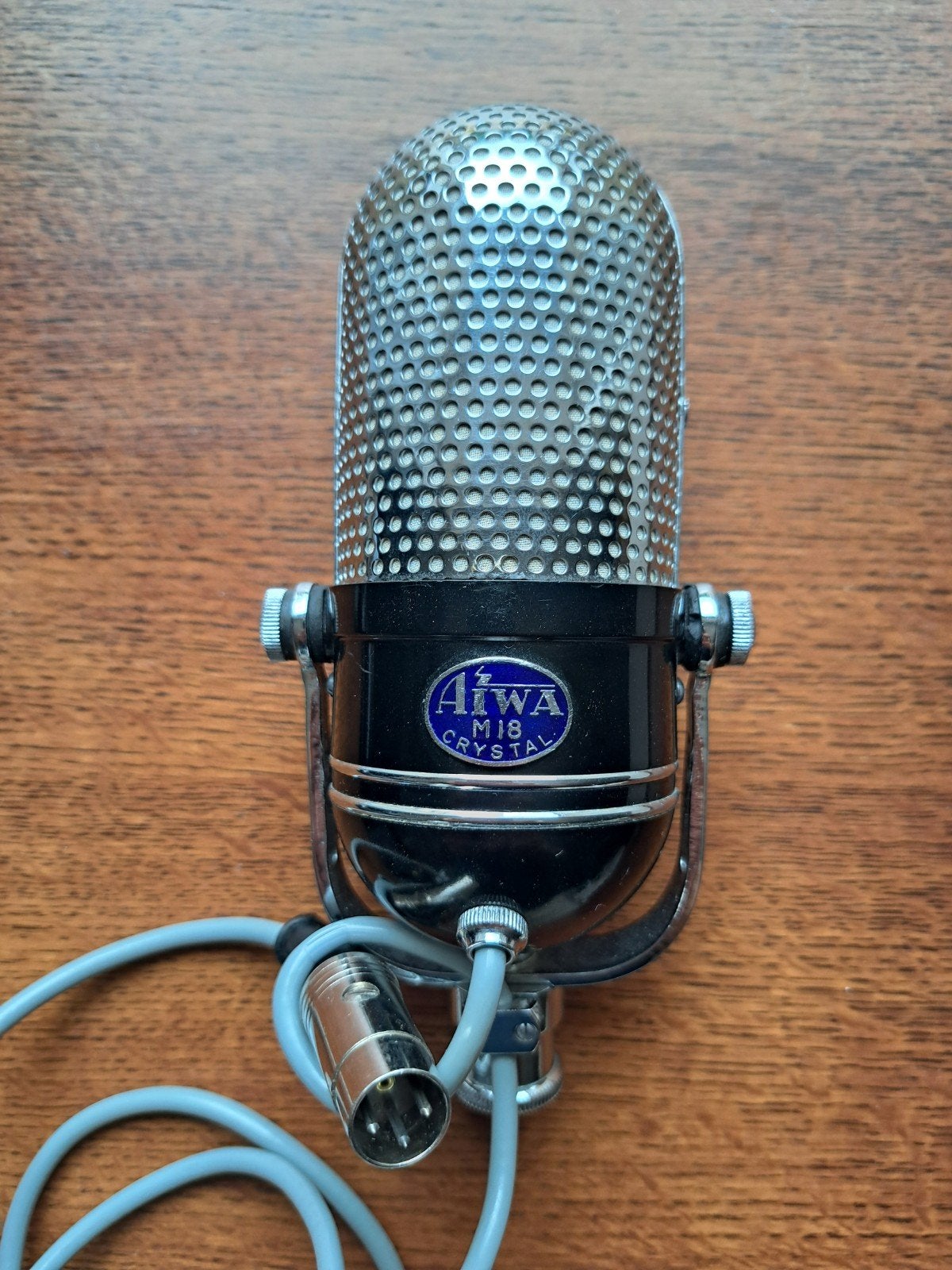 Microfoon Awai 1960's, Ophalen