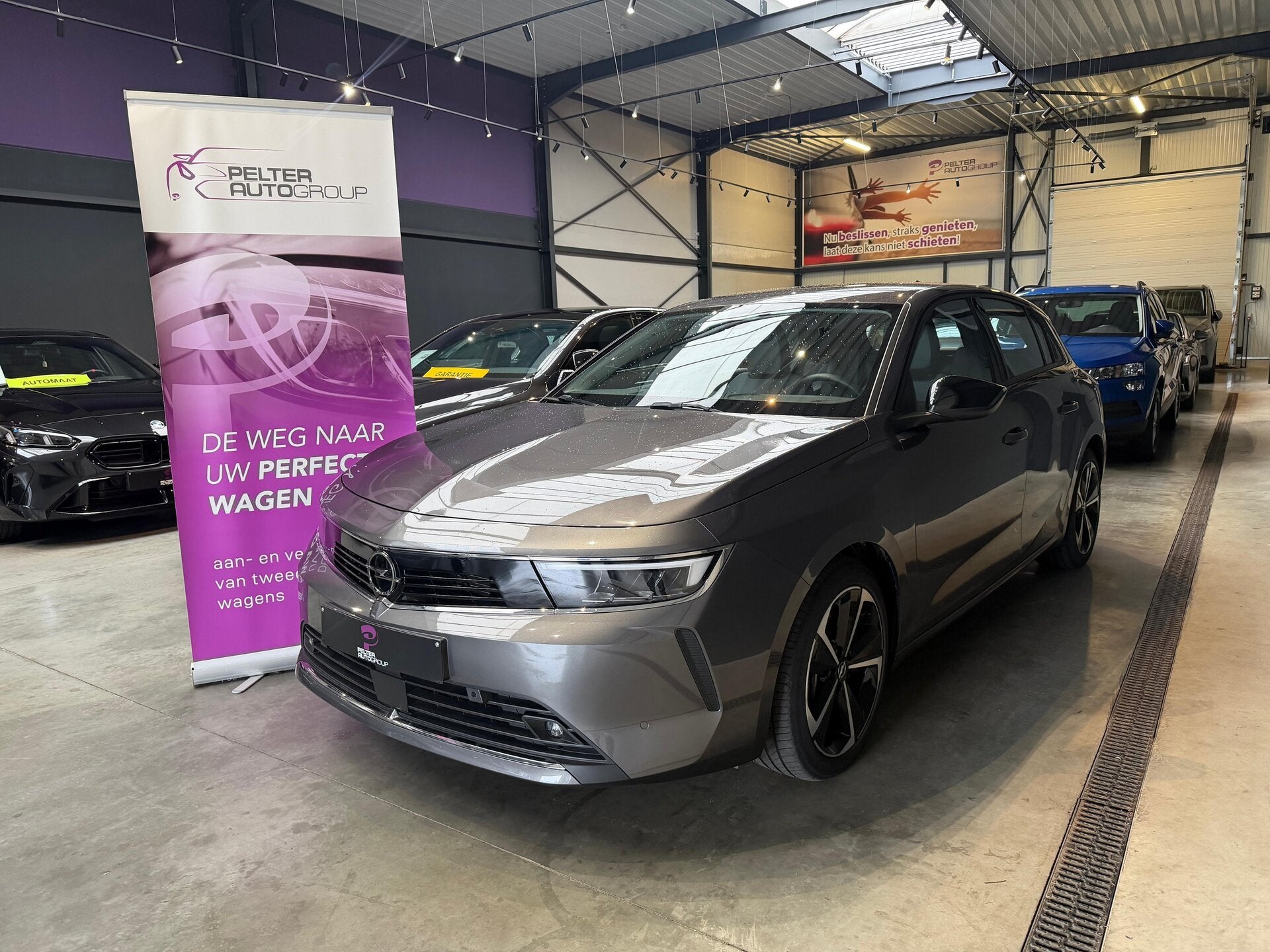 Opel Astra 1.6 Turbo Plug-in Hybrid 180, Auto's, 0 min, https://public.car-pass.be/vhr/eefc05d3-634b-4537-9d97-e88c6cd0ae3b, 0 kg