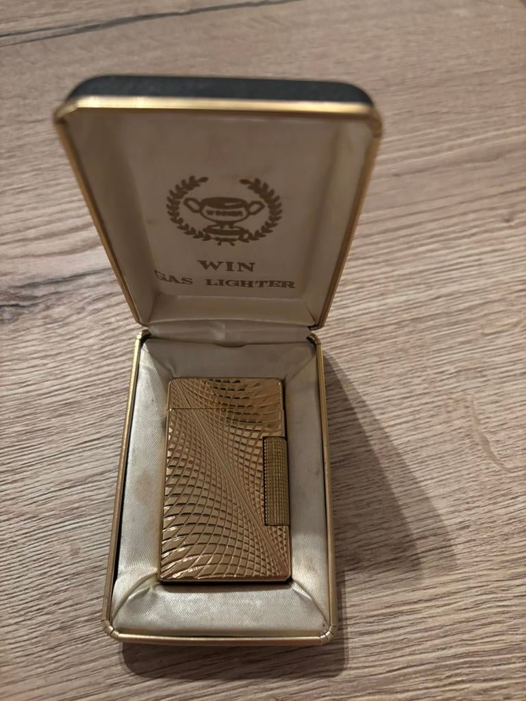 Vintage Win Gas Lighter – model Win 0012, Ophalen, Zo goed als nieuw, Aansteker