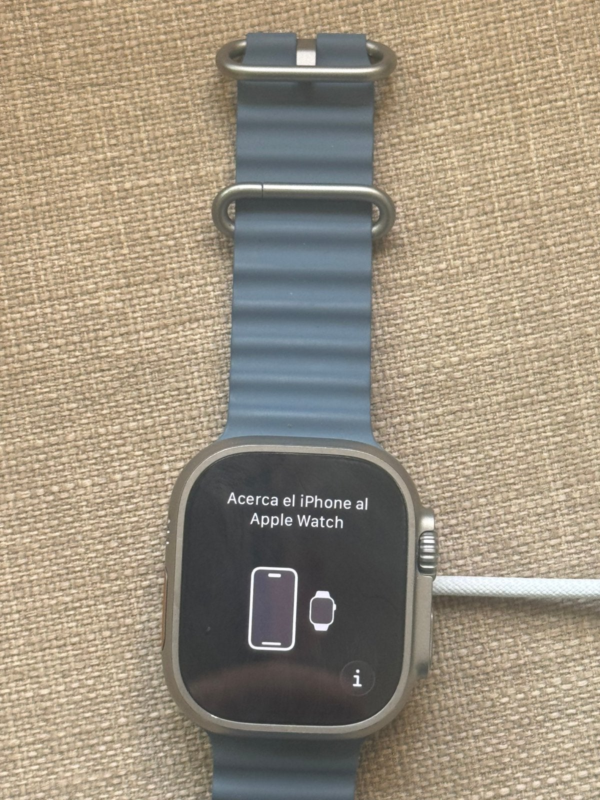 Apple Watch Ultra 2, Étanche, Gris, Enlèvement ou Envoi, Apple Watch