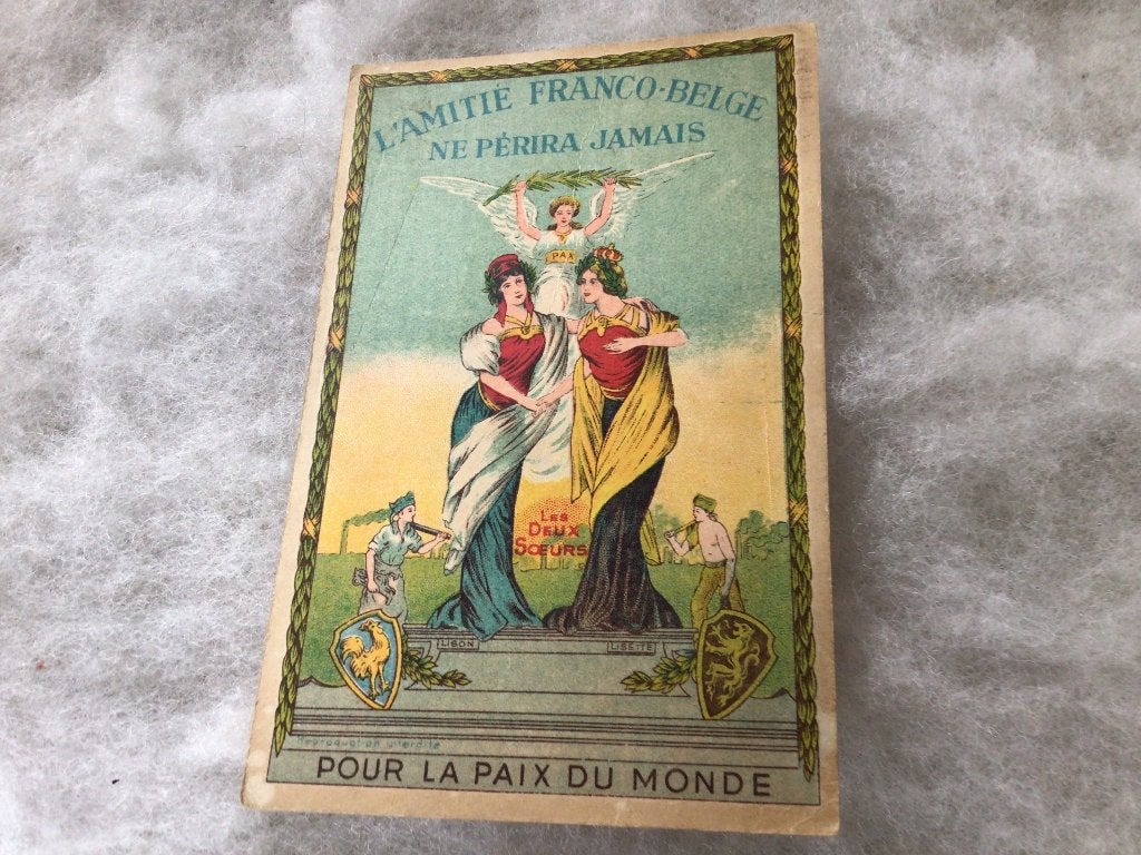 Oude postkaart. L’ amitié Franco- Belge. Jaren 30, Verzamelen, Postkaarten | Buitenland, Ophalen of Verzenden, Frankrijk