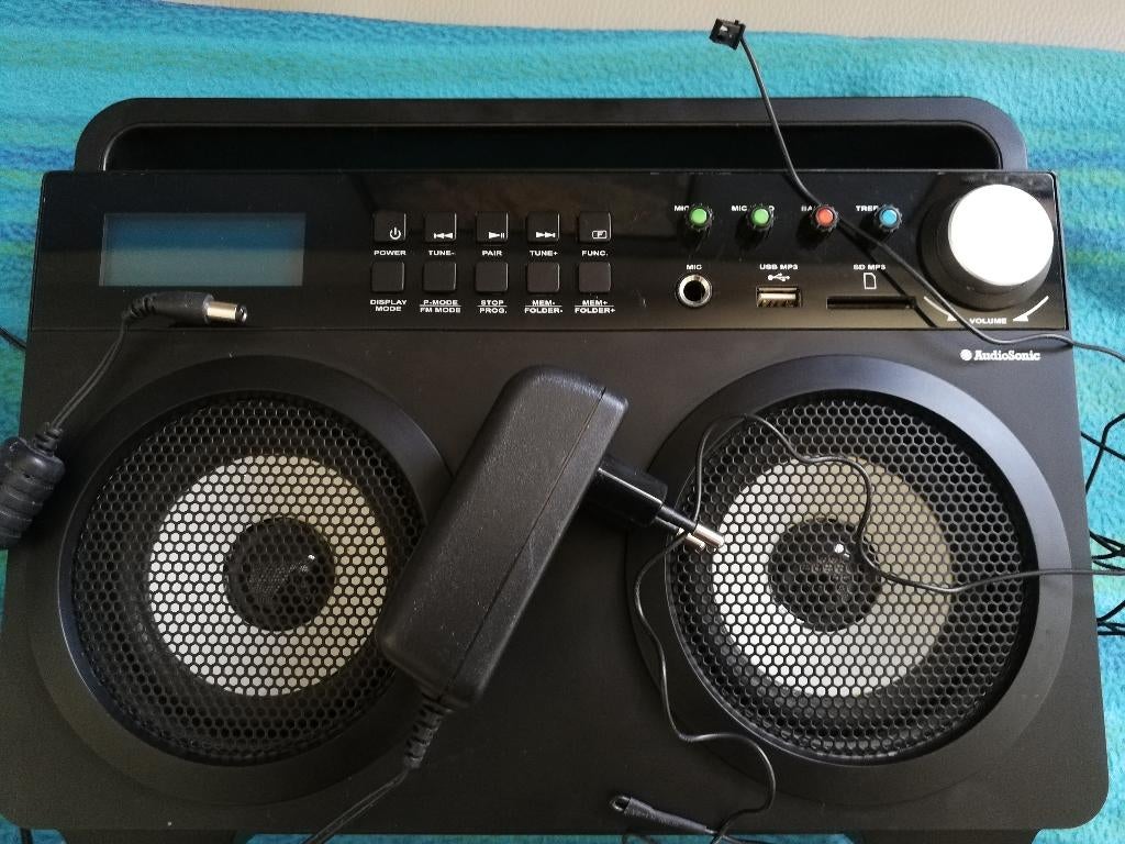 Audio Sonic met radio, bluetooth,USB,SD, Ophalen, Zo goed als nieuw, Radio