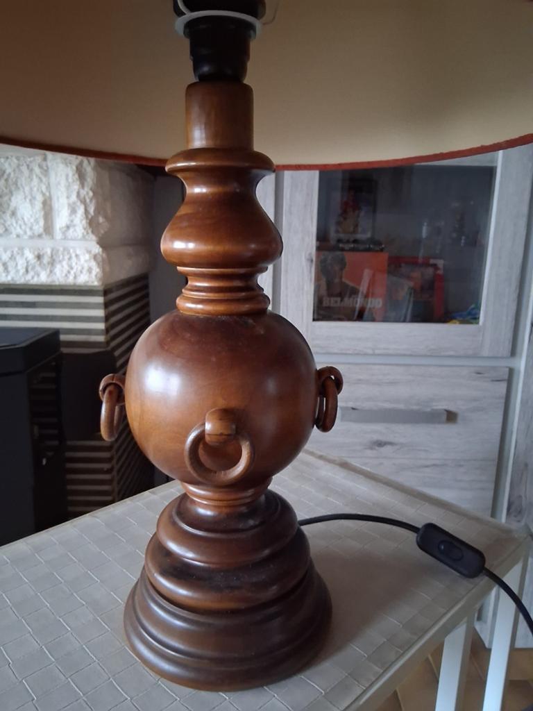 Oude lampenkap h 65, Ophalen