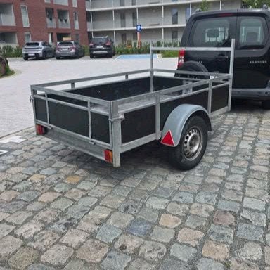 Aanhangwagen, Enlèvement, Comme neuf