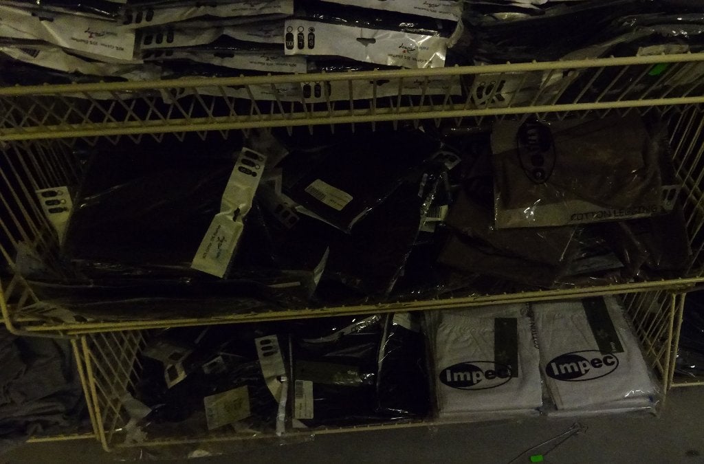 Nieuw Party van 1100 paar Legging voor Dames en Kinder in, Enlèvement ou Envoi, Neuf