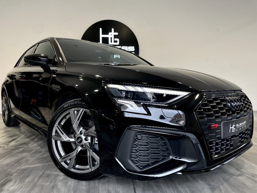 Audi A3 30 TFSi/ SPORTBACK/ S-TRONIC/ 3X S-LINE/ SHADOW LOOK, Achat, Euro 6, Entreprise, 5 portes