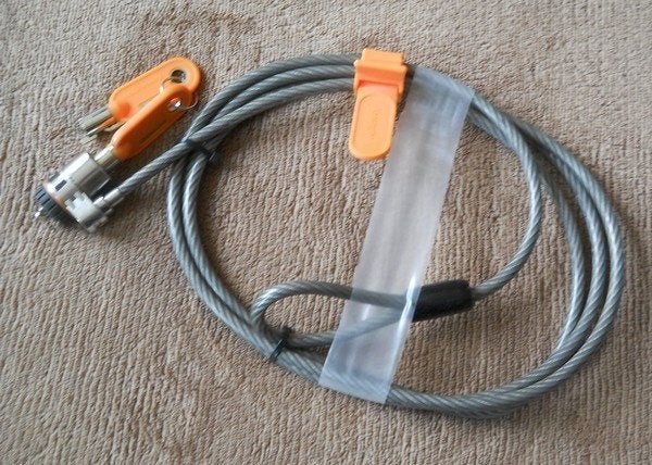 Cable antivol PC Kensington en acier, 2 clés, 1,8 m, Informatique & Logiciels, Enlèvement, Comme neuf