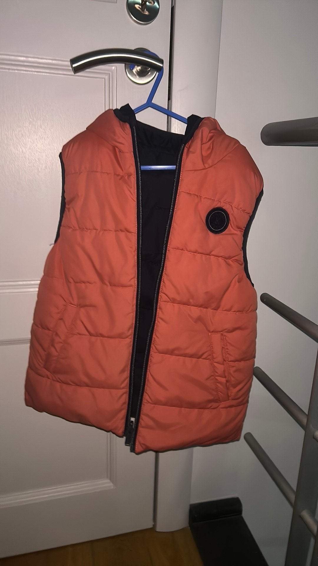Manteau sans manches, réversible IKKS, taille huit ans, Enlèvement, Neuf