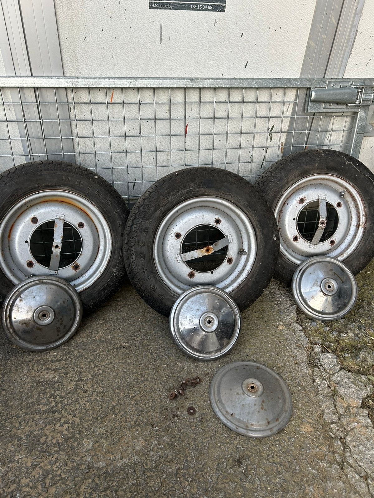 Lot 3 jantes Fiat 500 12 pouces jante, Ophalen