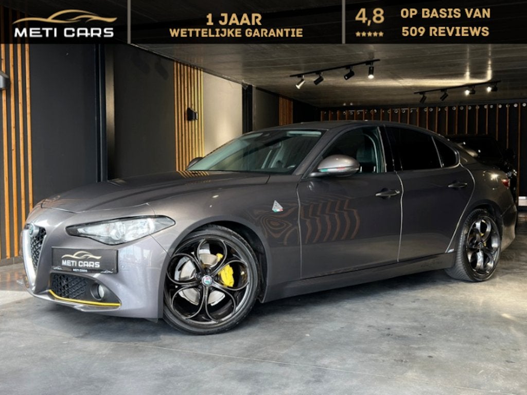 Alfa Romeo Giulia 2.2 | Sensoren | BT | LDW | Navi | ..., 4 deurs, Achterwielaandrijving, 4 cilinders, Bi-Xenon koplampen