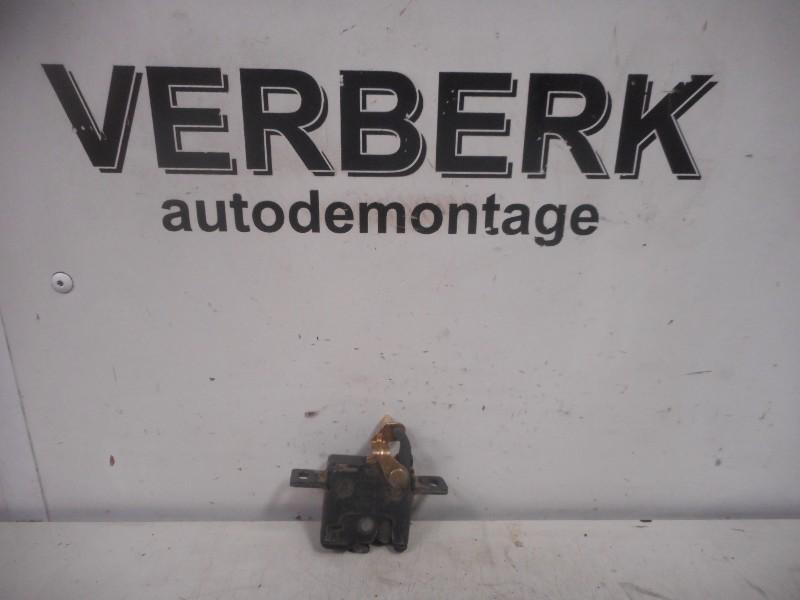 SLOTVANGER ACHTERKLEP 100 Avant Quattro (C4) (4a9827505c), Gebruikt, Audi