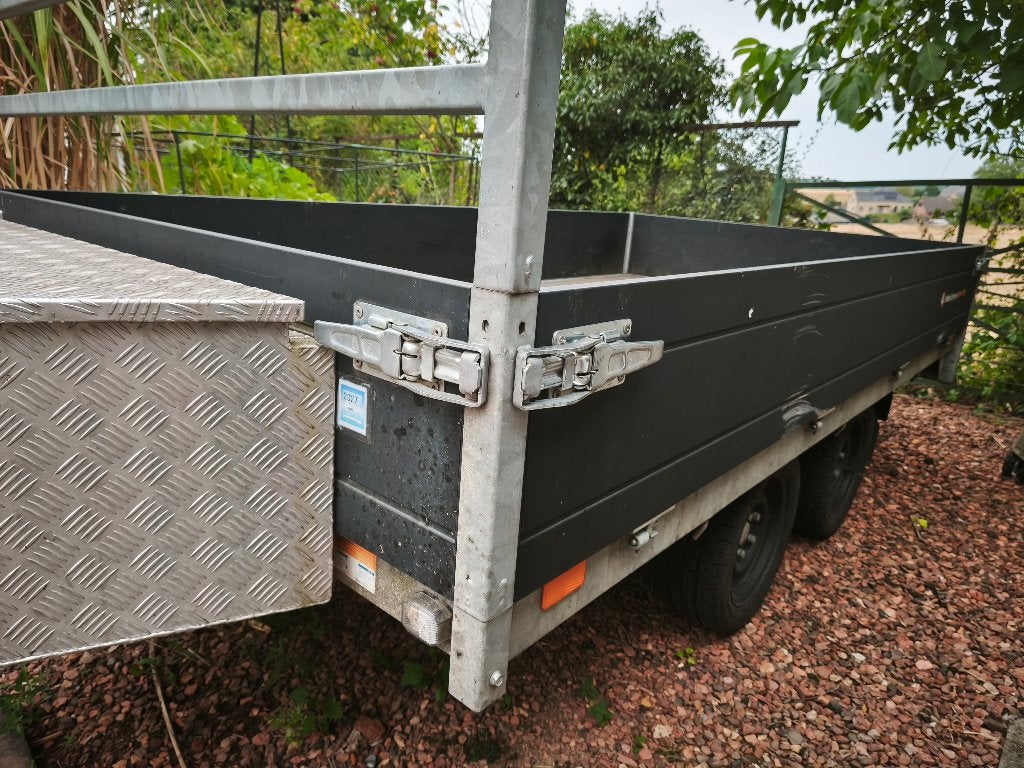 Professionele aanhangwagen van 2700 kg, Ophalen, Zo goed als nieuw