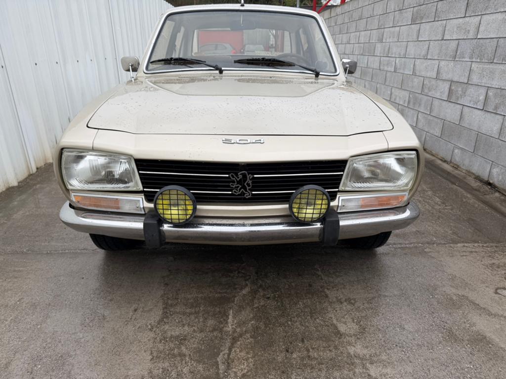 Peugeot 504 2000cc essence 1979 129.000km, Autos, Achat, Particulier