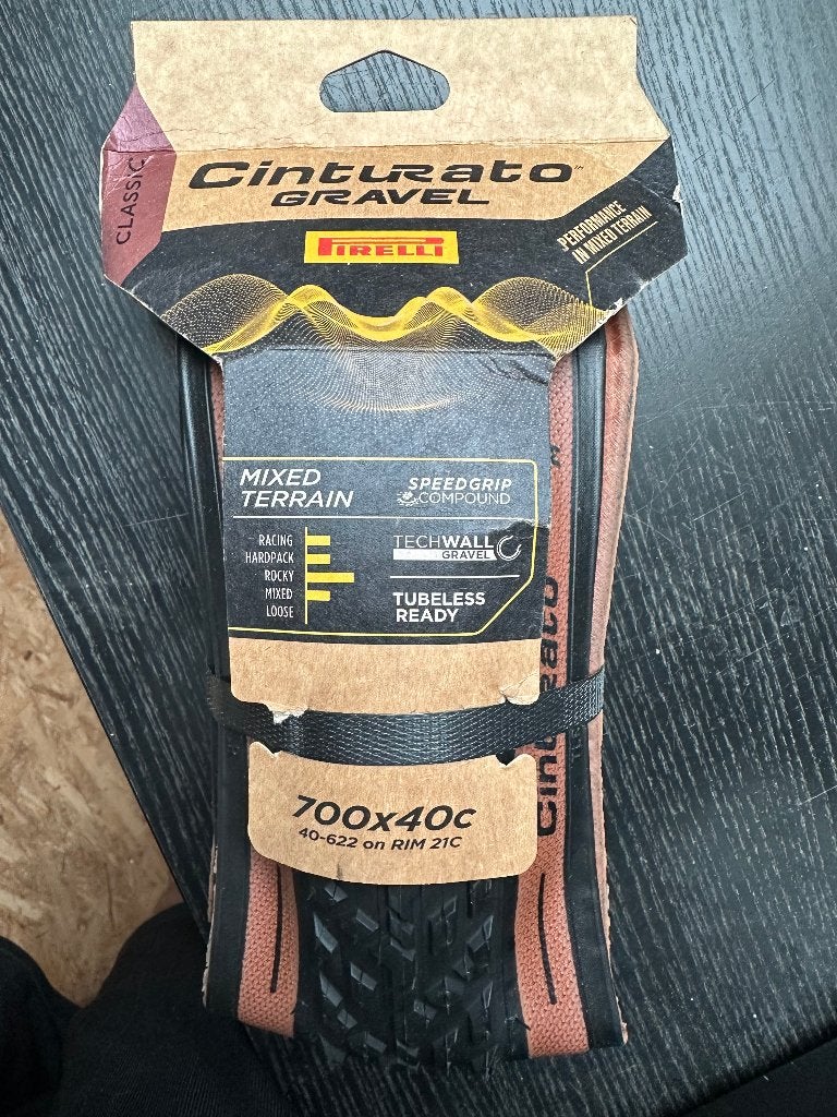 Pneu Gravel Pirelli Cinturato M 40 mm, Enlèvement ou Envoi, Neuf, Pirelli