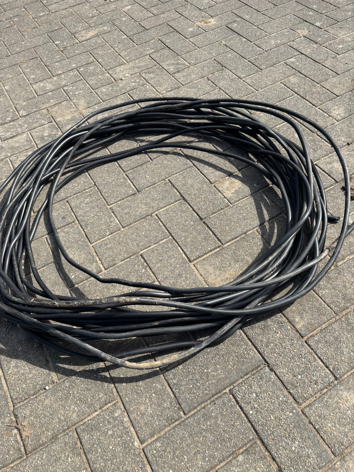 Helukabel 3x4mm2 max 1kV ongeveer 35 meter, Ophalen, Zo goed als nieuw