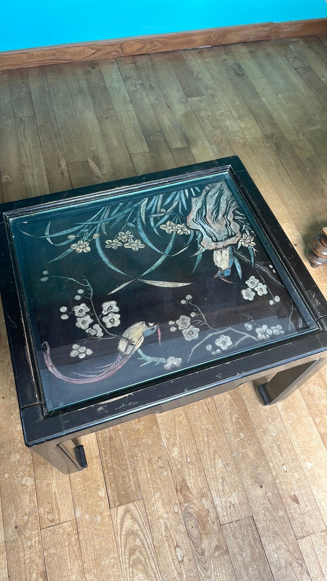 Salontafel in Chinese stijl, Ophalen