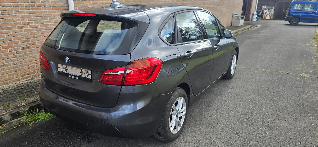 BMW 216i Active Tourer navi, capteurs av et ar, Auto's, Voorwielaandrijving, Euro 6, 2 Reeks Active Tourer, Navigatiesysteem