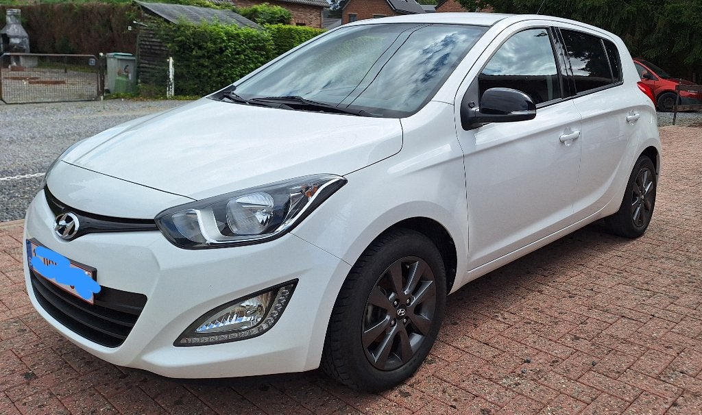 Voiture à vendre, Euro 5, Achat, Boîte manuelle, Entretenue par le concessionnaire
