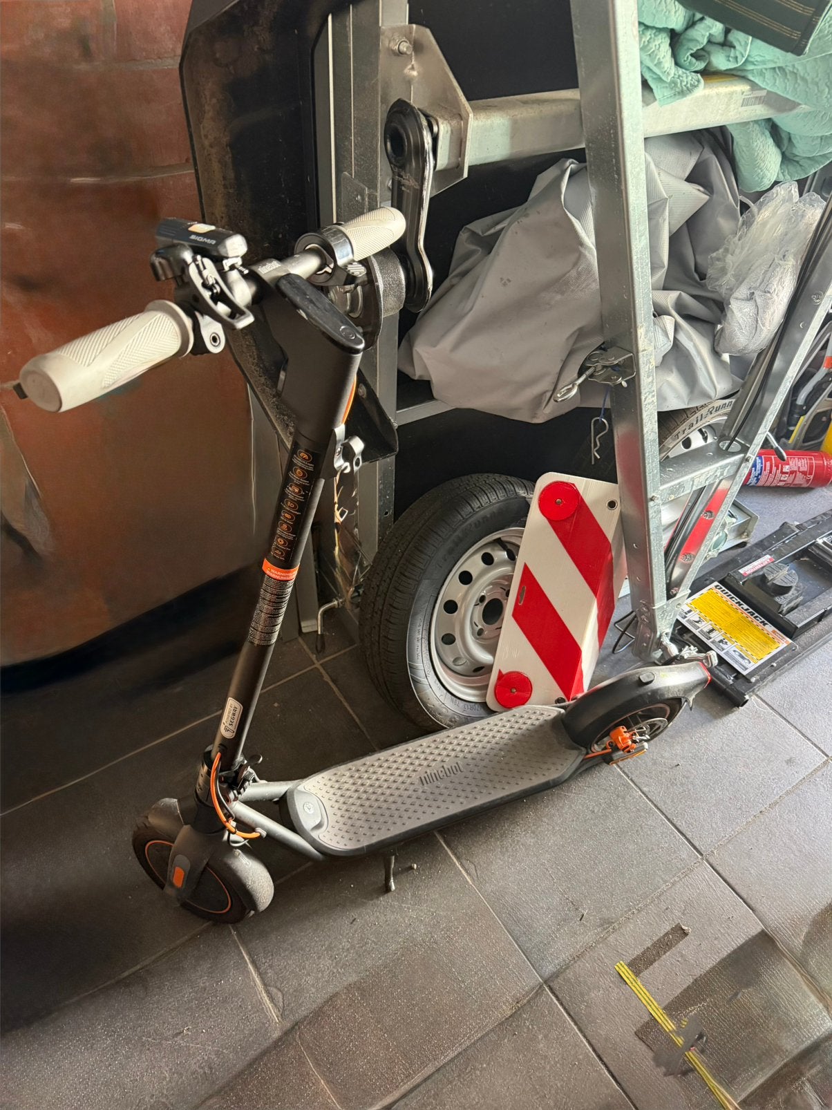 SEGWAY NINEBOT F40E (slechts 698km gereden!), Fietsen en Brommers, Steps, Ophalen, Zo goed als nieuw