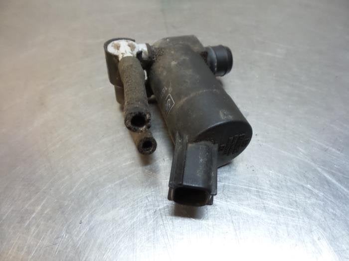 Pompe lave-glace avant d'un Volvo V70, -, 3 mois de garantie, -, -