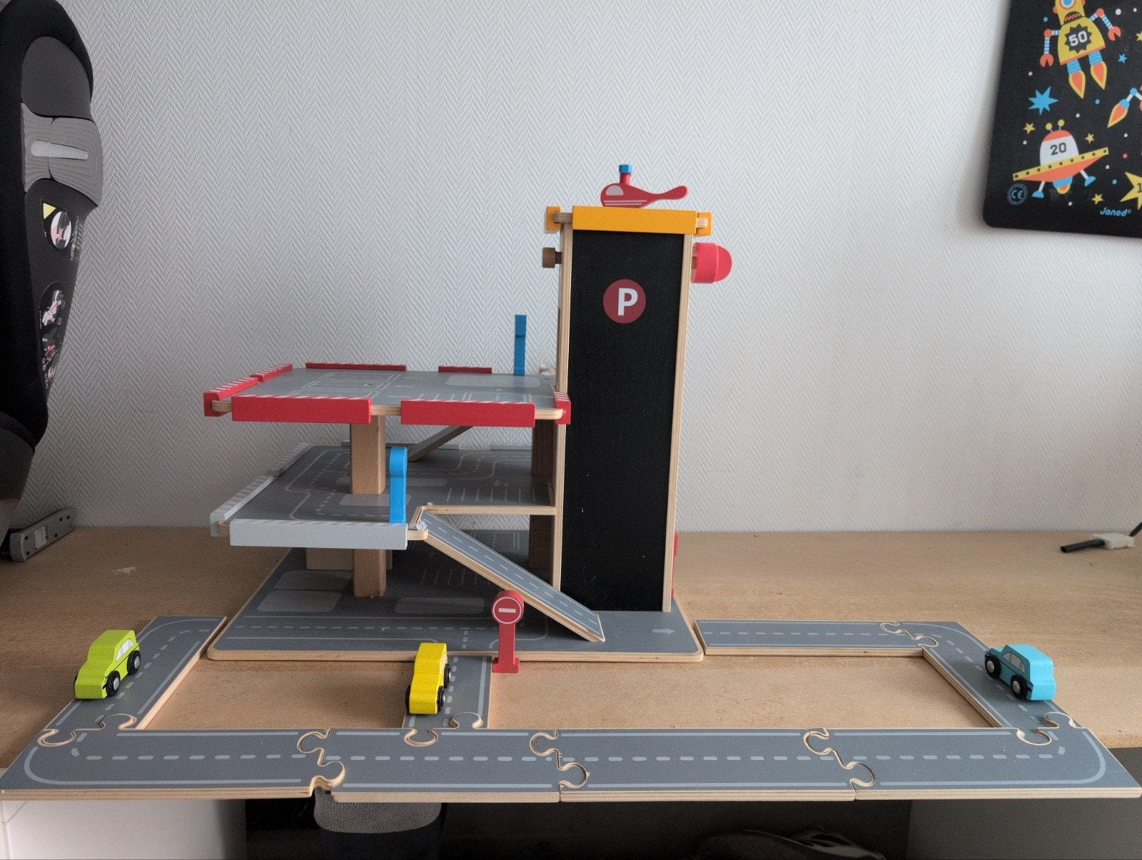 houten speelgoedgarage met autootjes, Ophalen, Zo goed als nieuw, Overige typen