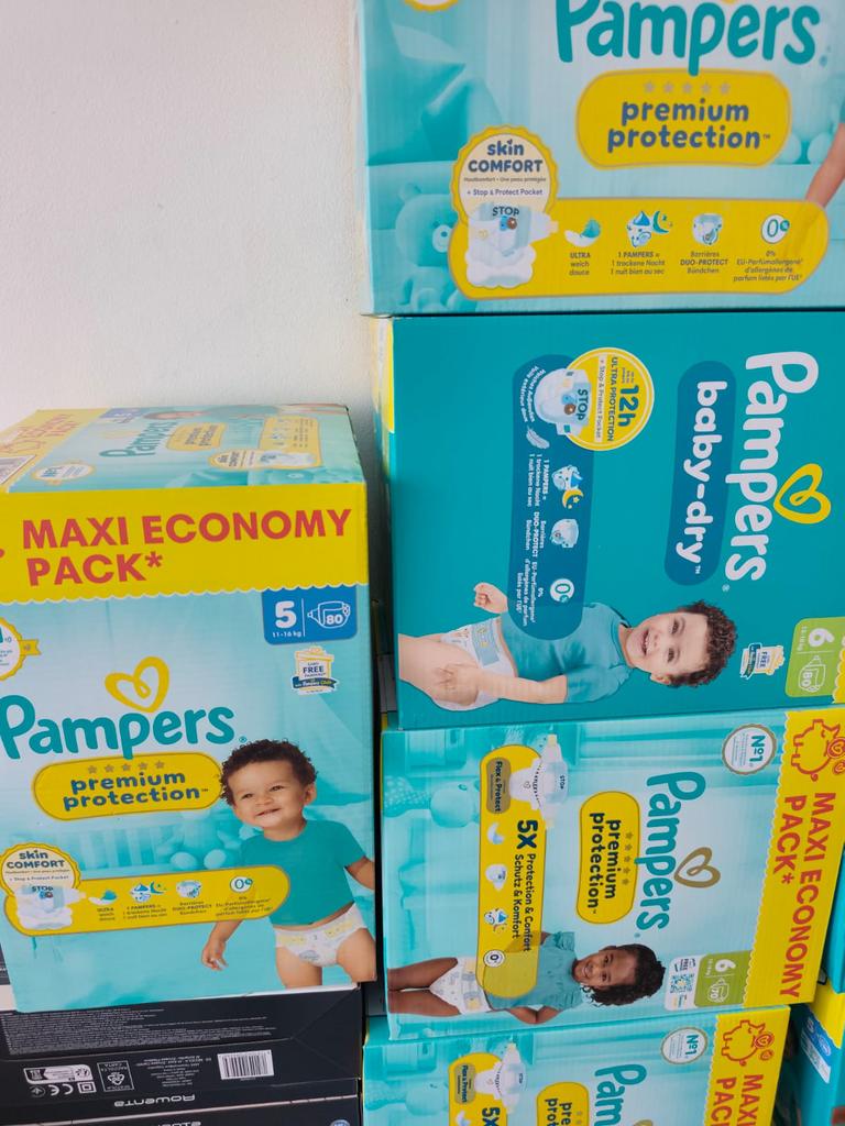 Pampers pack, Kinderen en Baby's, Babykleding | Baby-zwemkleding, Ophalen, Nieuw