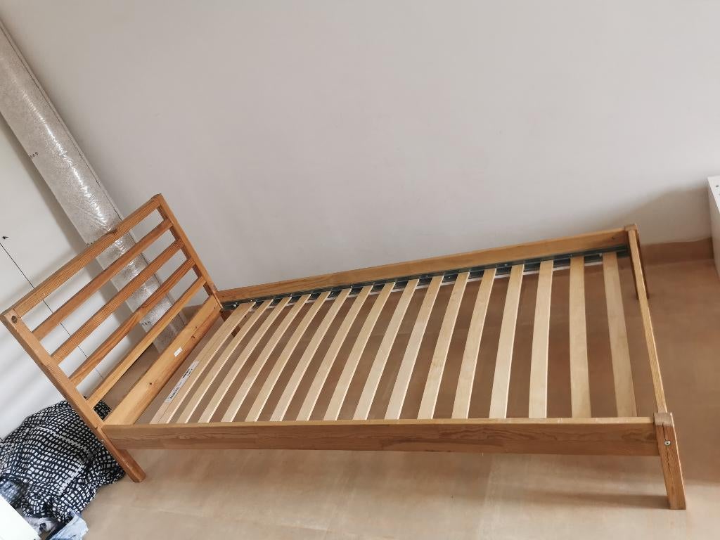 1 persoonsbed, Huis en Inrichting, Slaapkamer | Bedden, Ophalen, Gebruikt