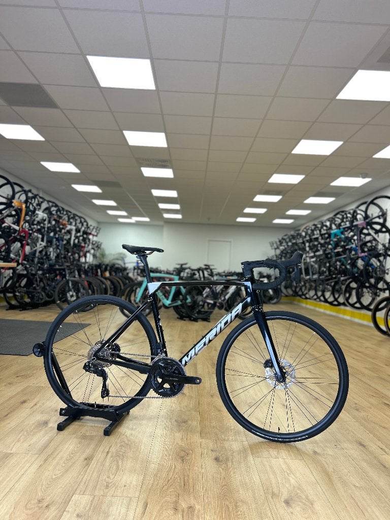 Showroom Model 0km Merida Scultura 8000 Di2 Carbon Racefiets, Sport en Fitness, Wielrennen, Ophalen, Nieuw