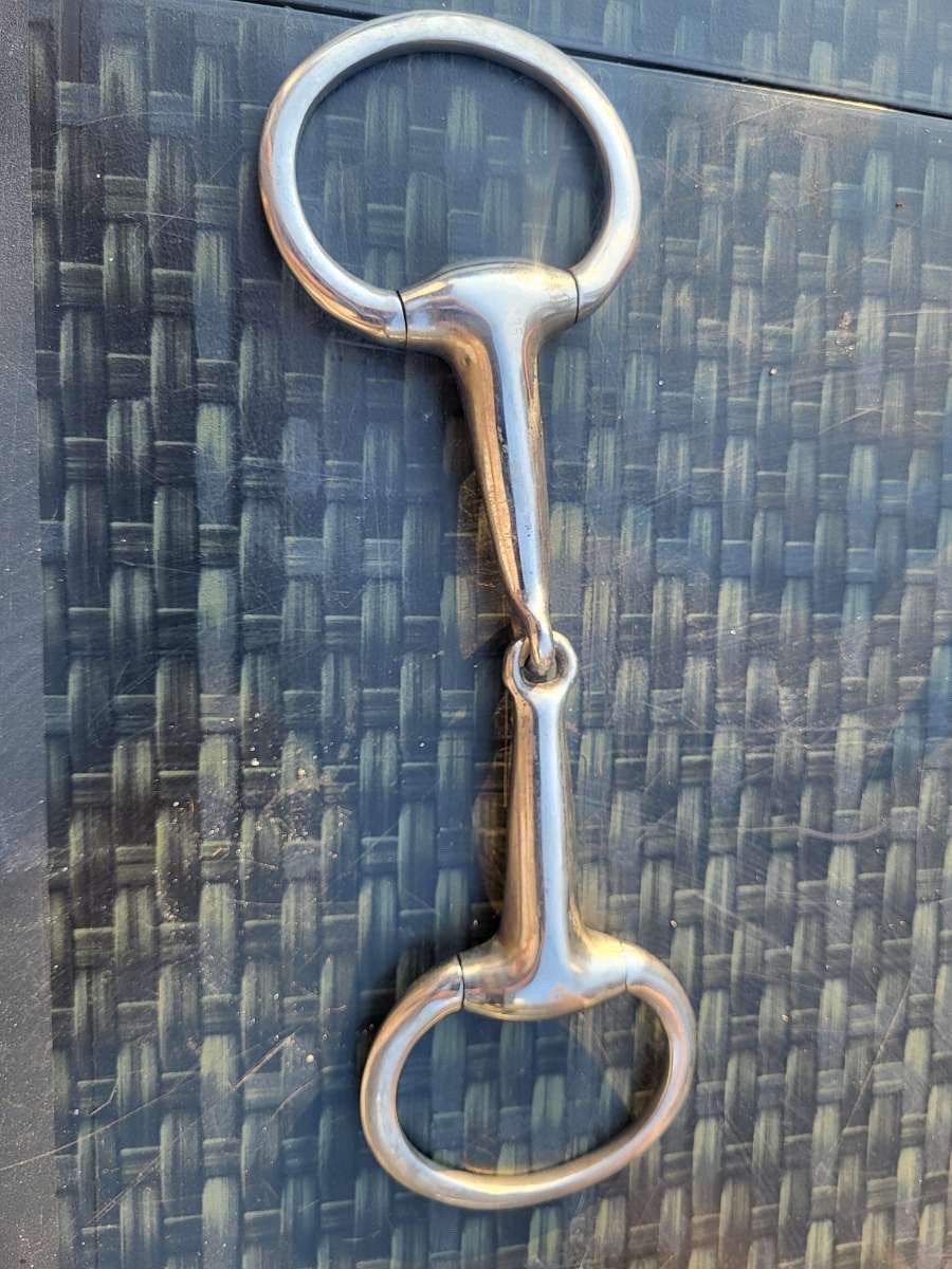 135 mm enkelvoudig gespleten olijfbit, Dieren en Toebehoren, Ophalen, Zilver, Nieuw, Pony