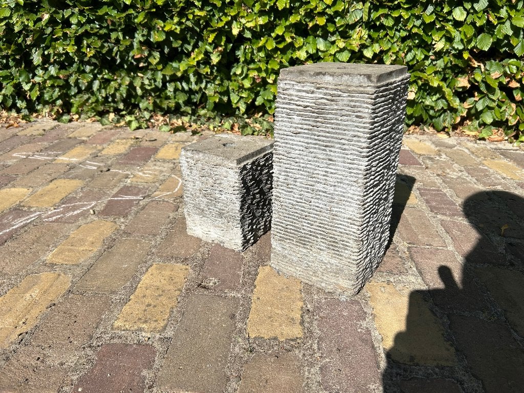 Stenen fonteinen lxb 15 x 15 cm h 36cm en h 20 cm, Tuin en Terras, Ophalen, Gebruikt, Hardsteen, Fontein