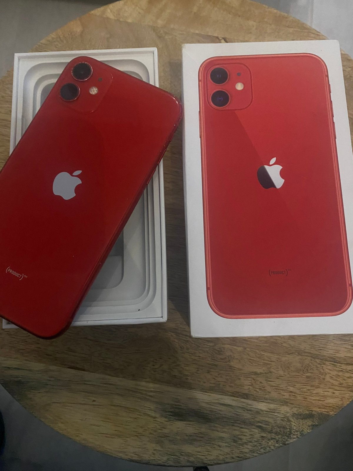 iPhone 11 128GB (Product Red) –  Met doos – Werkt perfect, Telecommunicatie, Mobiele telefoons | Apple iPhone, Ophalen, Zo goed als nieuw