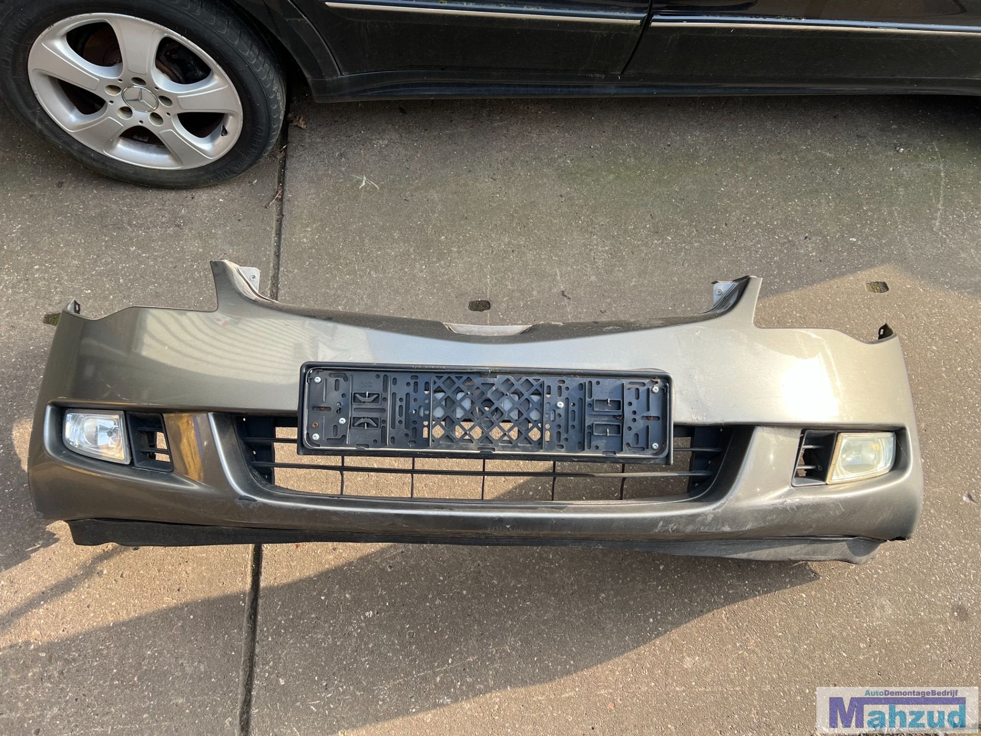 HONDA CIVIC 1.3 IMA Hybrid NH701M GRIJS voorbumper 2005-2013, Gebruikt, Info@honda.co.jp, Minami-Aoyama 2-chome 1-1
107-8556  Tokyo