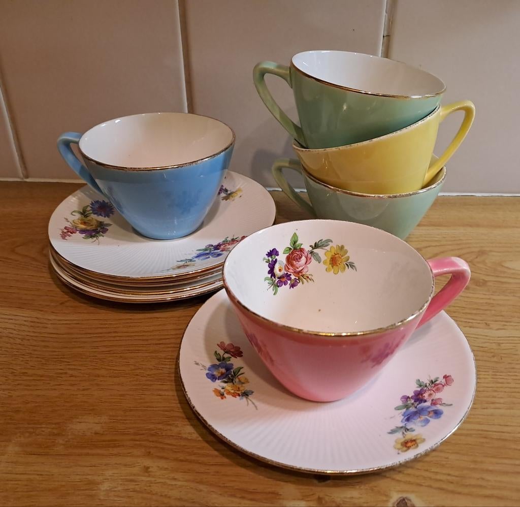 Boch pastel vintage, Ophalen of Verzenden