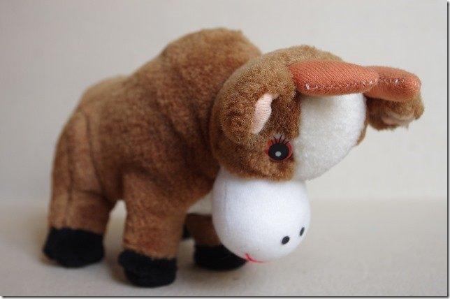 Stier in pluche, Ophalen of Verzenden, Zo goed als nieuw, Wasbaar, Bruin