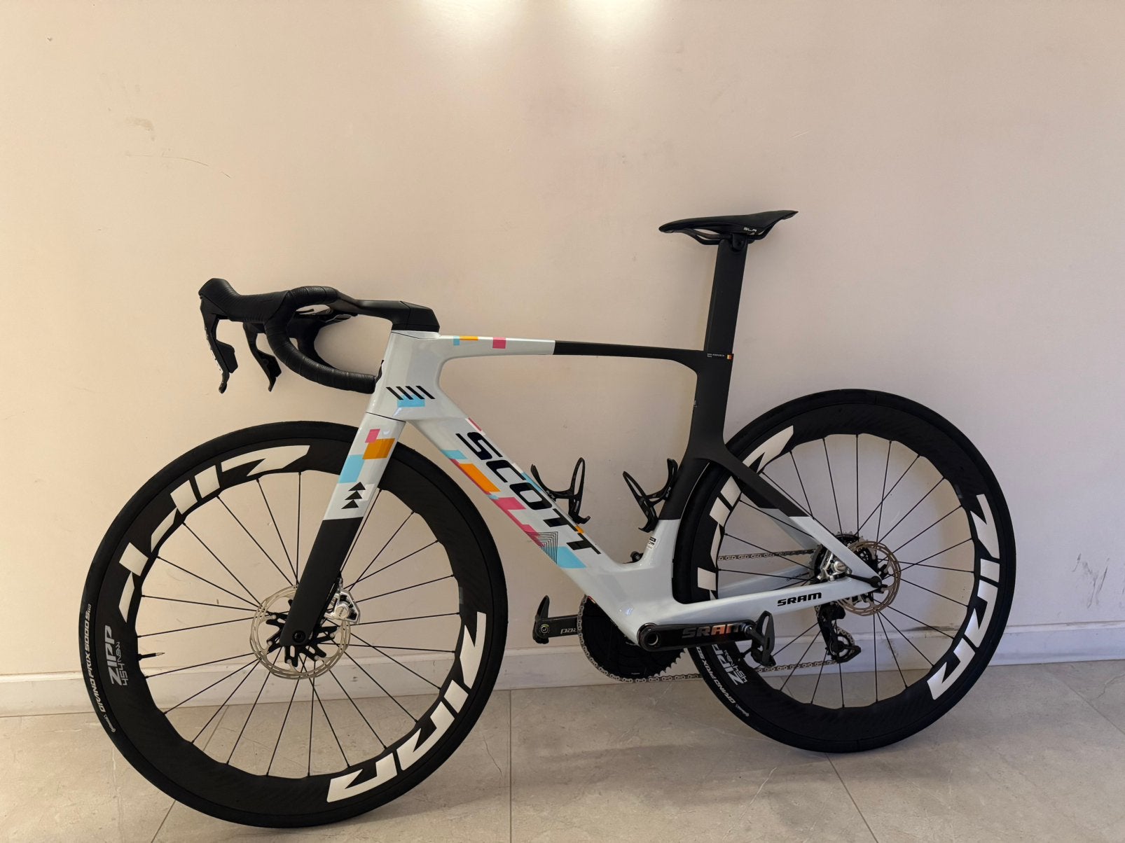 SCOTT FOIL RC TEAM REPLICA 2026–MAAT 54–TOUR DE FRANCE 2026, Vélos & Vélomoteurs, Enlèvement, Comme neuf, Carbone