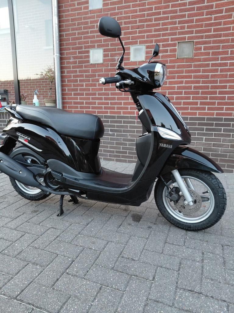 Yamaha delicht 115cc  bouwjaar 2016 2700km!, Ophalen