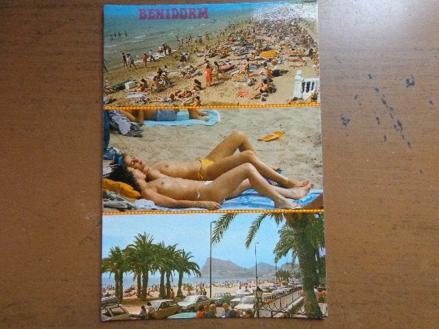 Postkaart Naakt - Benidorm, Ophalen of Verzenden, Gelopen, Overige thema's
