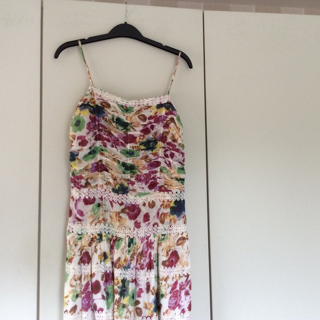 Kleurrijk design kleedje, Kleding | Dames, Jurken, Luc duchene, Ophalen, Zo goed als nieuw, Maat 38/40 (M)