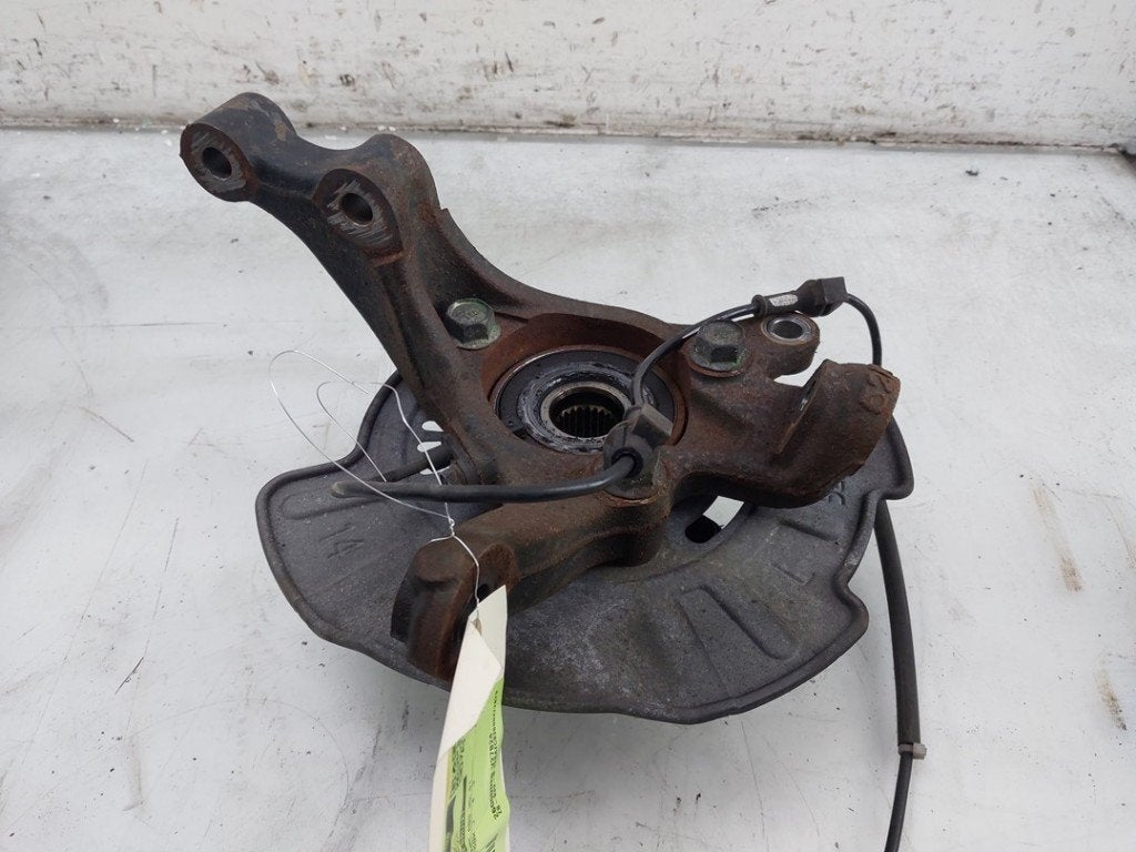 FUSEE AVANT GAUCHE Suzuki Swift (ZC / ZD) (01-2017/-), Dhr. J. Ham, Administratie@autoham.nl, Utilisé, Suzuki