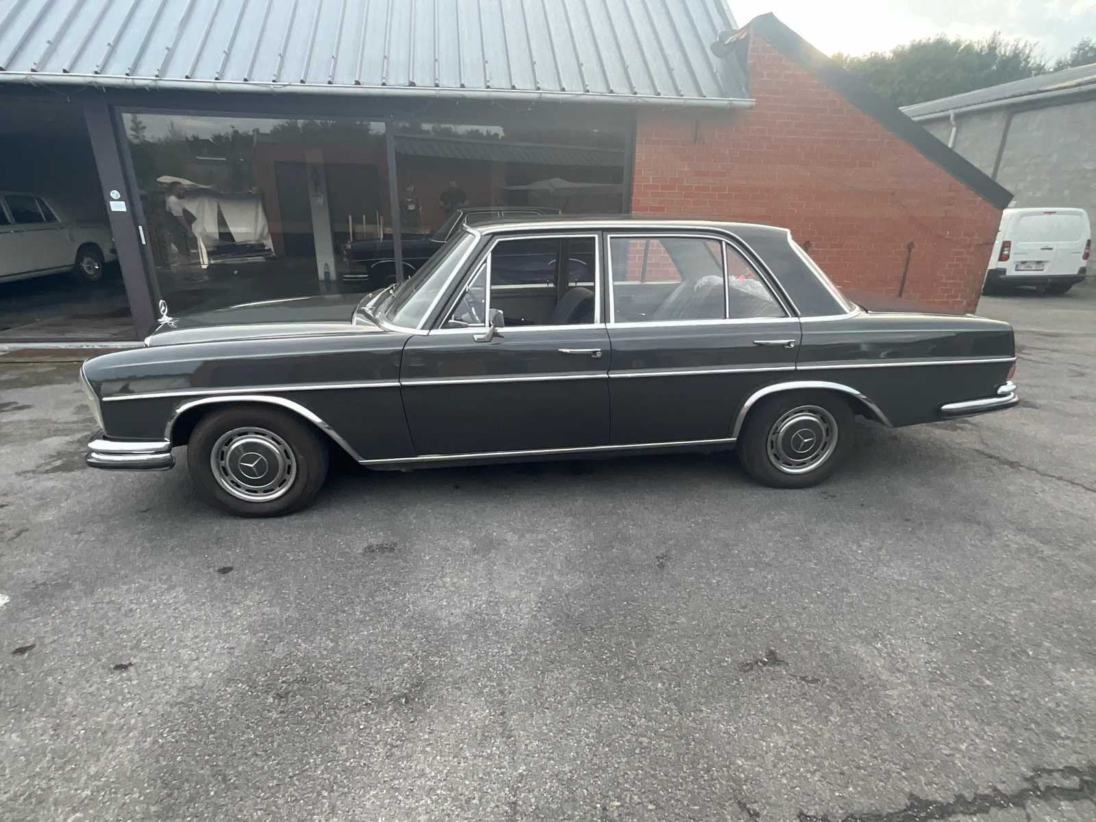 Mercedes-Benz 280S 1970 - Oldtimer (en très bon état), Autos, Achat, Entreprise, Mercedes-Benz, Berline