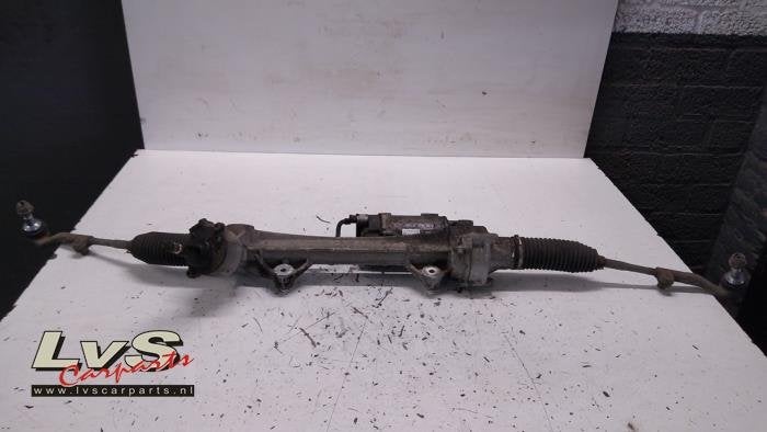 Boîtier de direction assistée d'un BMW 1-Serie, -, 3 mois de garantie, Utilisé, -