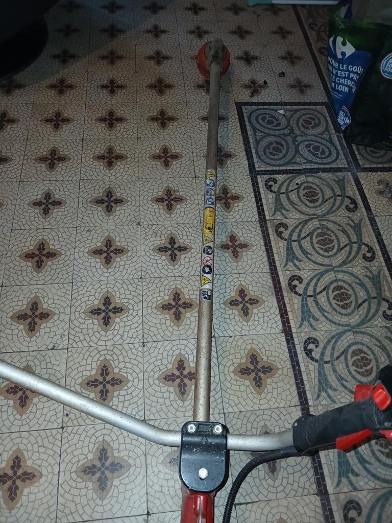 Debroussailleuse professionenelle shindaiwa b410s, Jardin & Terrasse, Débroussailleuses, Enlèvement