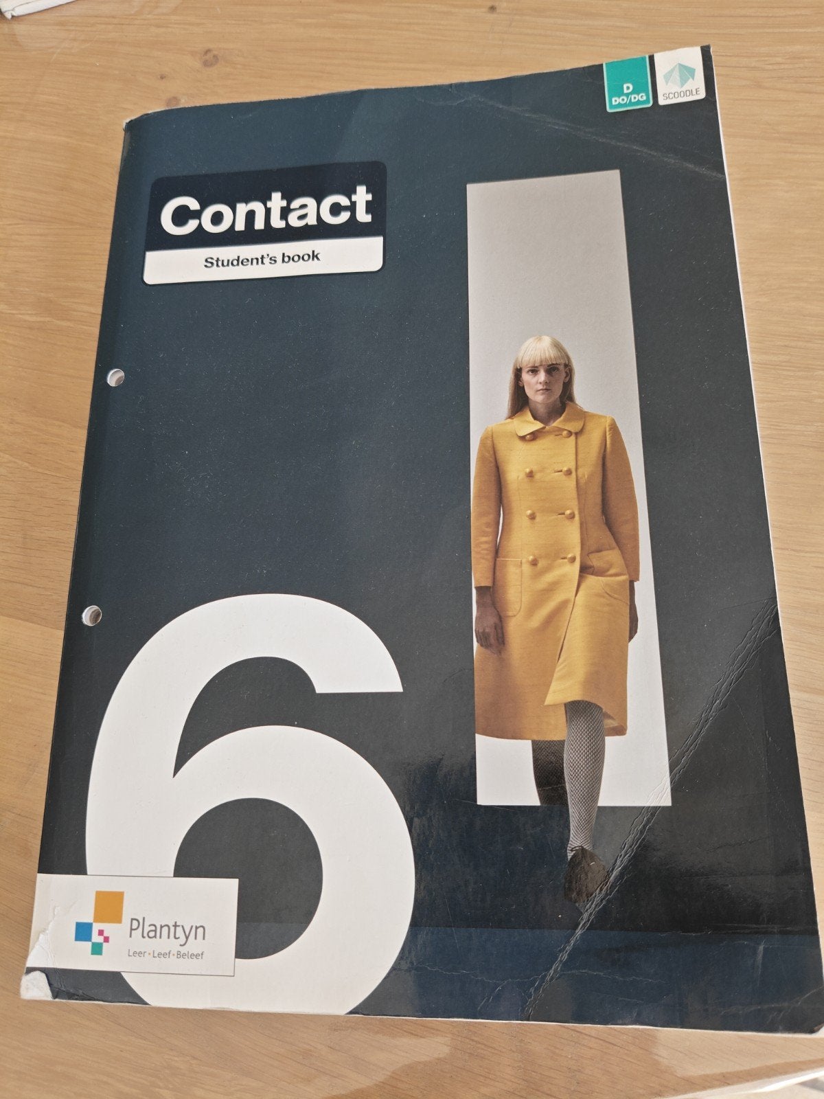 Boek Engels "contact  Student's book "de 6 de middelbaar, Ophalen, Engels