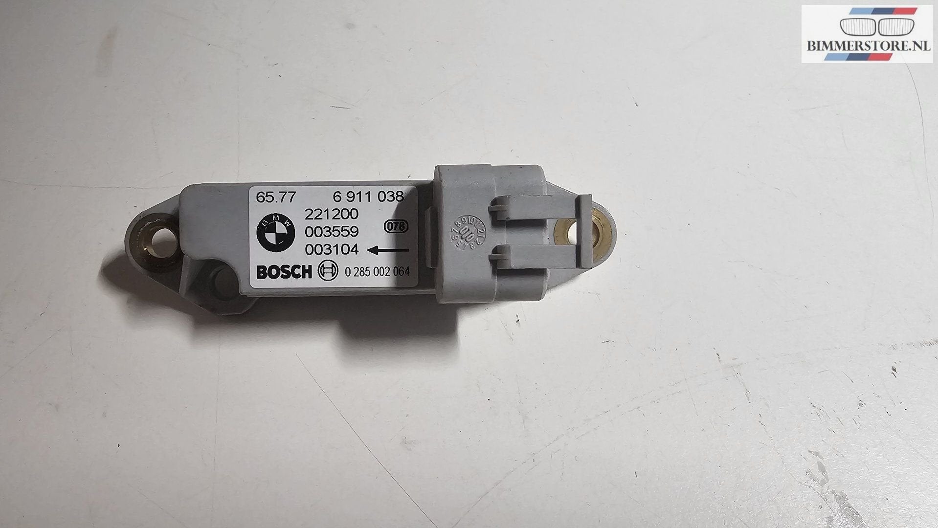 Impact sensor airbag crash sensor BMW 3 / 5 / 7 / X5 / Z8 se, -, Origine de la pièce connue, Utilisé, -