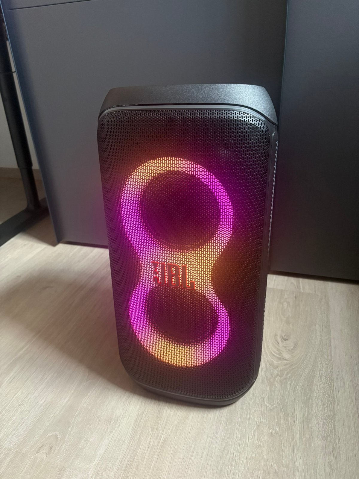 Jbl partybox 120 NIEUW, Audio, Tv en Foto, Karaoke-apparatuur, Ophalen, Zo goed als nieuw
